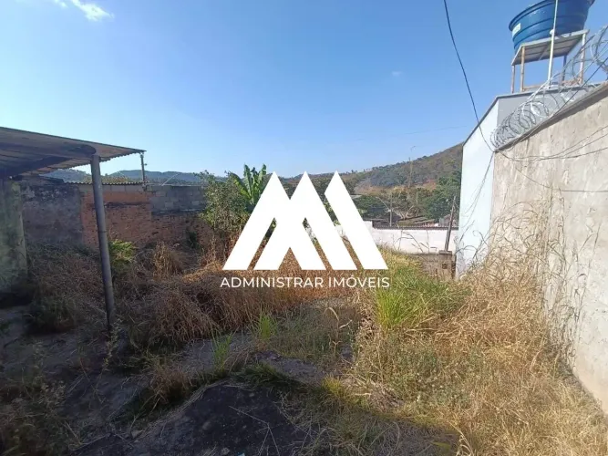 Vendo lote em Itaúna com 250m² em ótima localização
