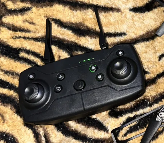 Controle remoto Drone E88