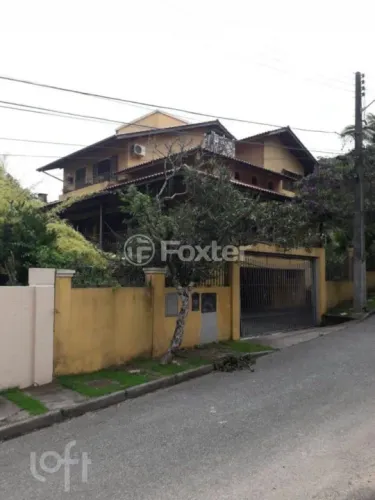 Casa à venda Servidão Ruth Bastos de Oliveira, Lagoa da Conceição - Florianópolis