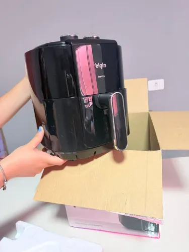 AIRFRYER ELGIN "NUNCA USADA"
