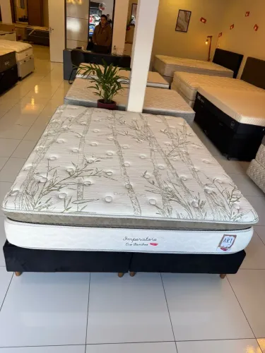 Cama box Queen Size HERVAL SEMINOVA TOP - Entrego! 