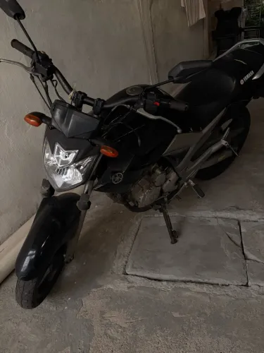 Yamaha Fazer 600/ FZ6 S 2012
