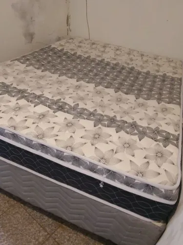 Cama box casal
