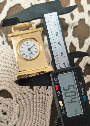 Relógio de mesa Bulova B-0503 original, quartz, elegante e clássico