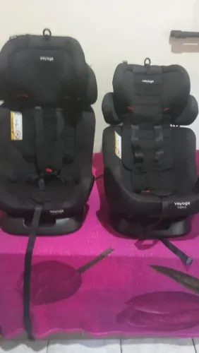 2 Cadeirinhas Voyage Legacy para Carro - 0 a 36kg - Bom Estado