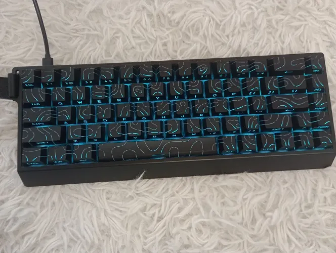 Teclado Gamer Carotmas Mer68max