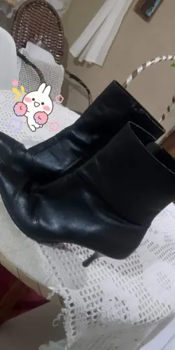 Vendo linda bota