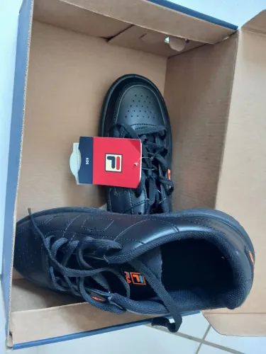 Sapatos fila original novo