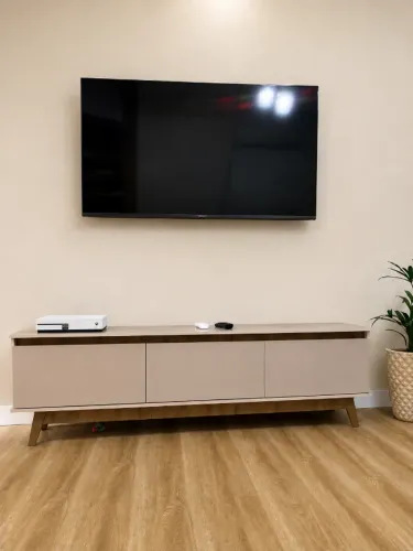 Rack Luxo 1,80m Off White NOVO Promoção