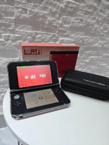 Nintendo 3DS XL