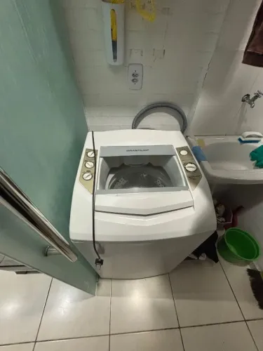 Venda: Máquina de Lavar Roupa Brastemp 7kg