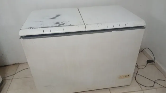 Freezer H500 220v