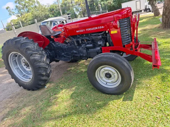 Trator mf 55x
