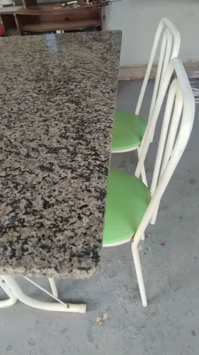 mesa de marmore 750.00