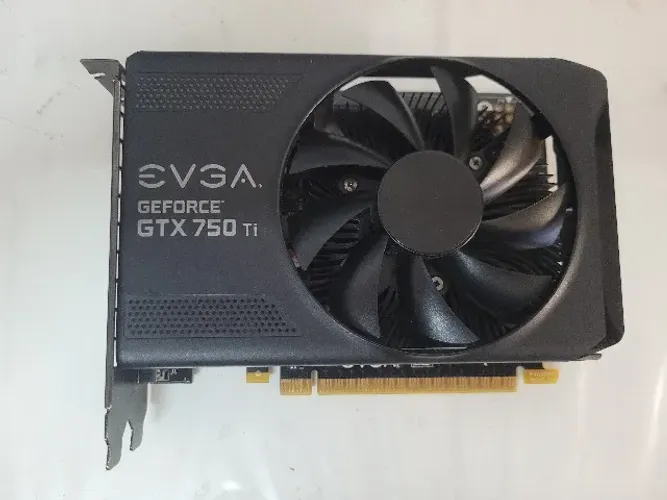 Placa de video GTX 750Ti 2GB Evga