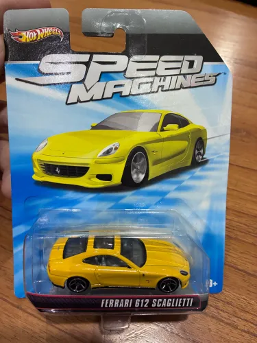 Hot Wheels Ferrari 612 Scaglietti Amarela Speed Machines 2012 Blister Europeu (Rara)