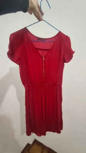 Vestido vermelho cetim tamanho P