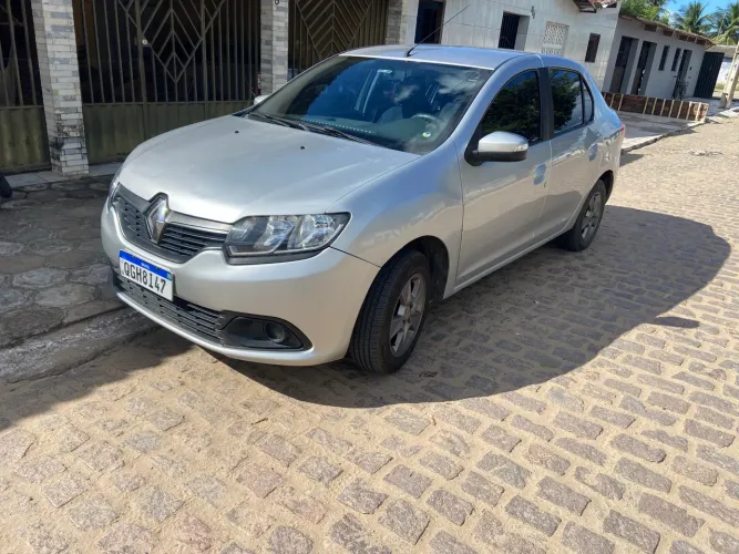 Renault Logan Expression Hi-flex 1.6 8V 4P 2017