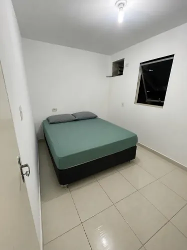 QUARTO PARA ALUGAR - PIEDADE