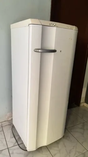 Geladeira Electrolux