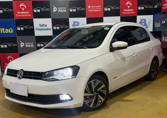 Volkswagen Voyage 1.0/1.0 City MI Total Flex 8V 4P 2014
