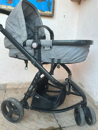 Carrinho de bebê safety mobi