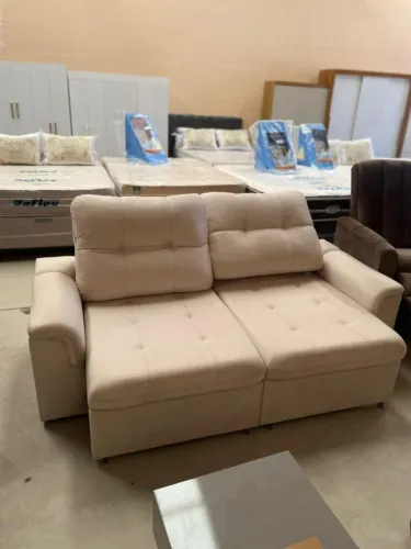 Seu Novo Espaço de Relaxamento: Sofá 2 Metros em Suede com Tecnologia de Molas Ensacadas