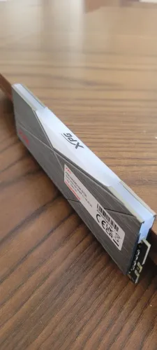 Memória RAM XPG SPECTRIX D50 8GB 3200MHZ