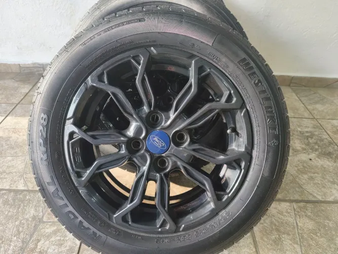 Pra sair hoje pneus e rodas