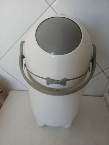 Lixeira anti odor 