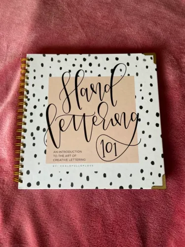 Hand Lettering 100 - livro