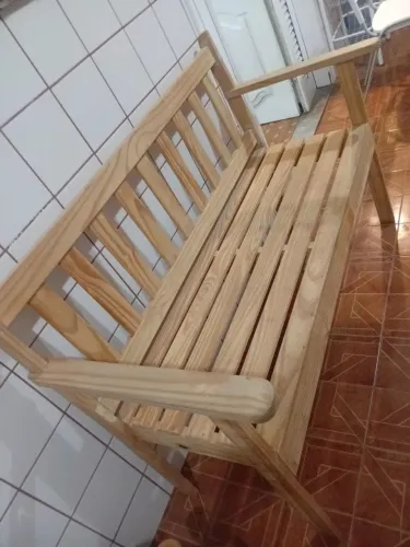 Banco em madeira
