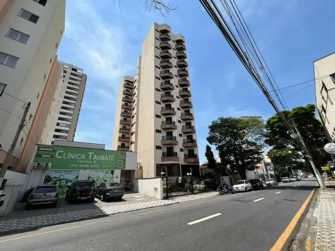 Apartamento com 3 dormitórios à venda, 134 m² por R$ 600.000,00 - Centro - Taubaté/SP