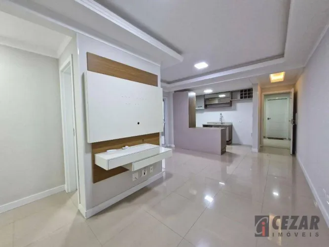 Apartamento com 2 dormitórios para alugar, 70 m² por R$ 3.000/mês - Uberaba - Curitiba/PR