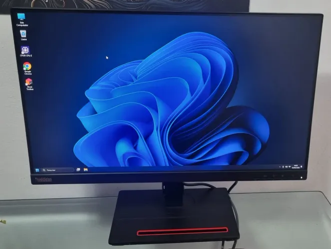 MONITOR THINKVISION LENOVO 24 POLEGADAS
