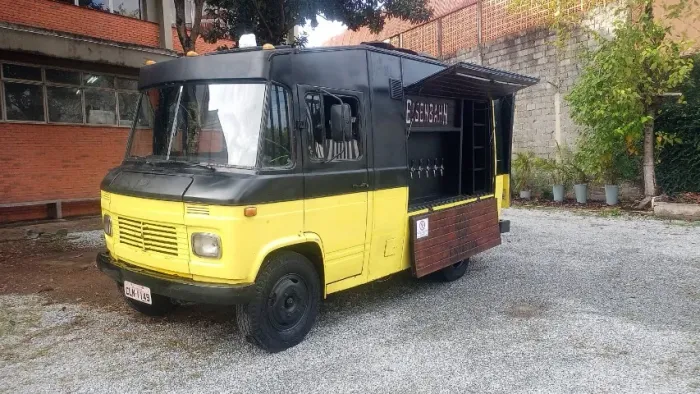 Mercedes Truck para serviço de chopp! INCRIVEL para eventos