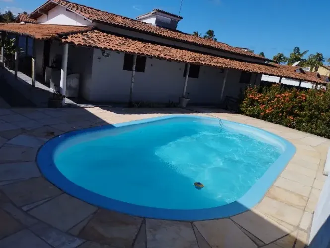 Casa de Veraneio em Pitangui com 3 quartos e Piscina