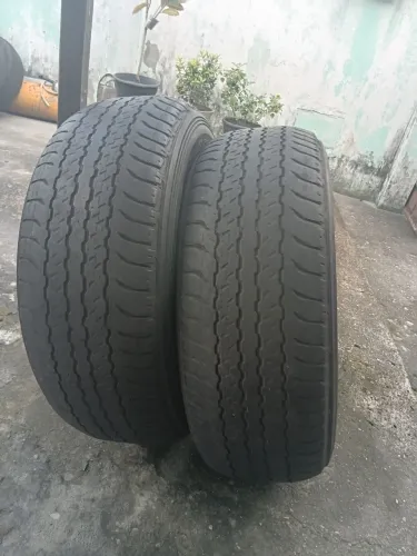 Vendo pneus