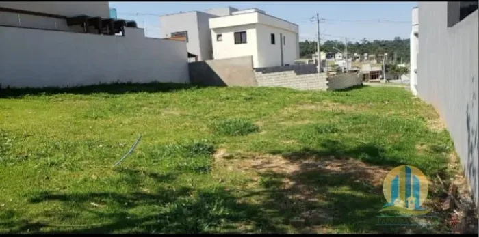 Terreno à venda no bairro Villas do Jaguari - Santana de Parnaíba/SP