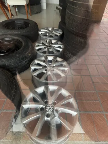 Rodas Jetta 16 5 Furos 