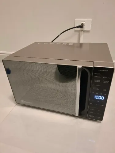 Micro-ondas 23L Inox