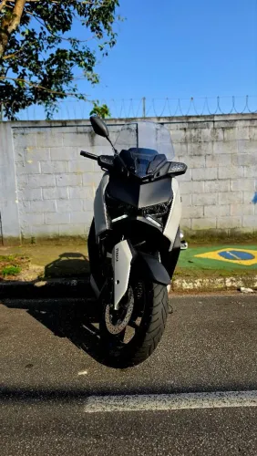 OPORTUNIDADE XMAX 250 CONNECTED