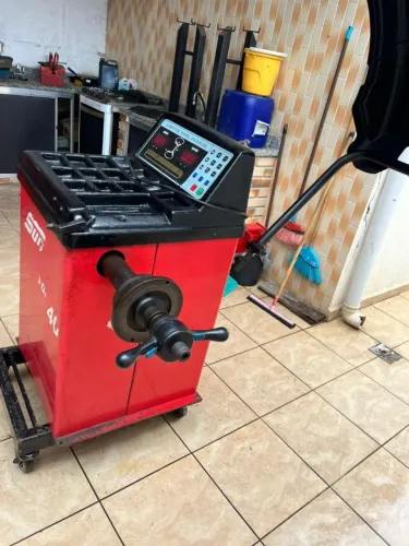 Balanceadora de rodas sun Europa 40