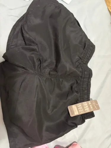 Short-saias preto infantil