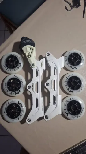 6 Rodas NOVAS 100mm + Base usada 125