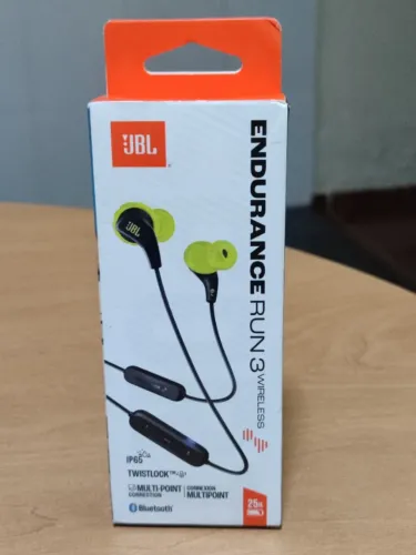Fone esportivo Jbl Endurance Run3 sem fio Bluetooth 