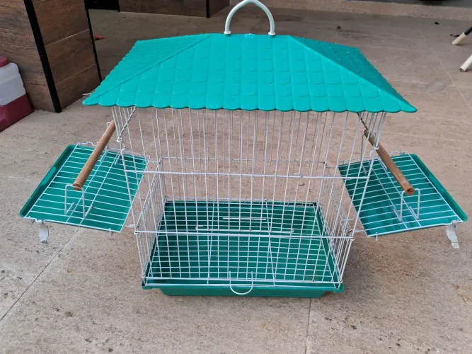 Gaiola aramada para pássaros 