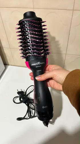 Escova secadora Britânia BEC02PR Bivolt