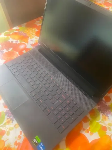 Dell G15 5530 i5-13450HX RTX 3050