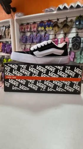 Tênis Vans